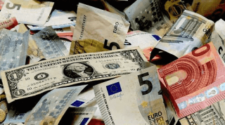 EuroDolar 1.22 üzerini gördü